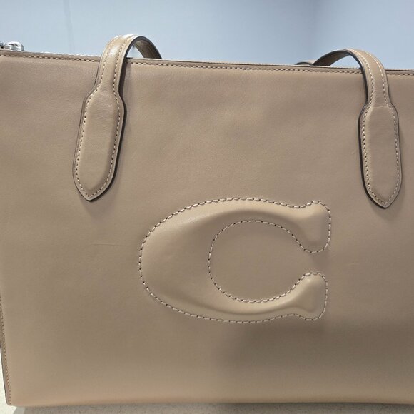 Coach laptop purse - Picture 1 of 6